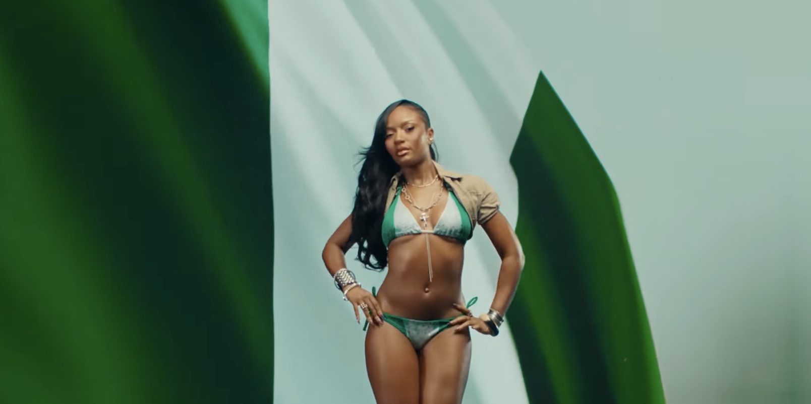 Ayra Starr-Hot Body video screenshot