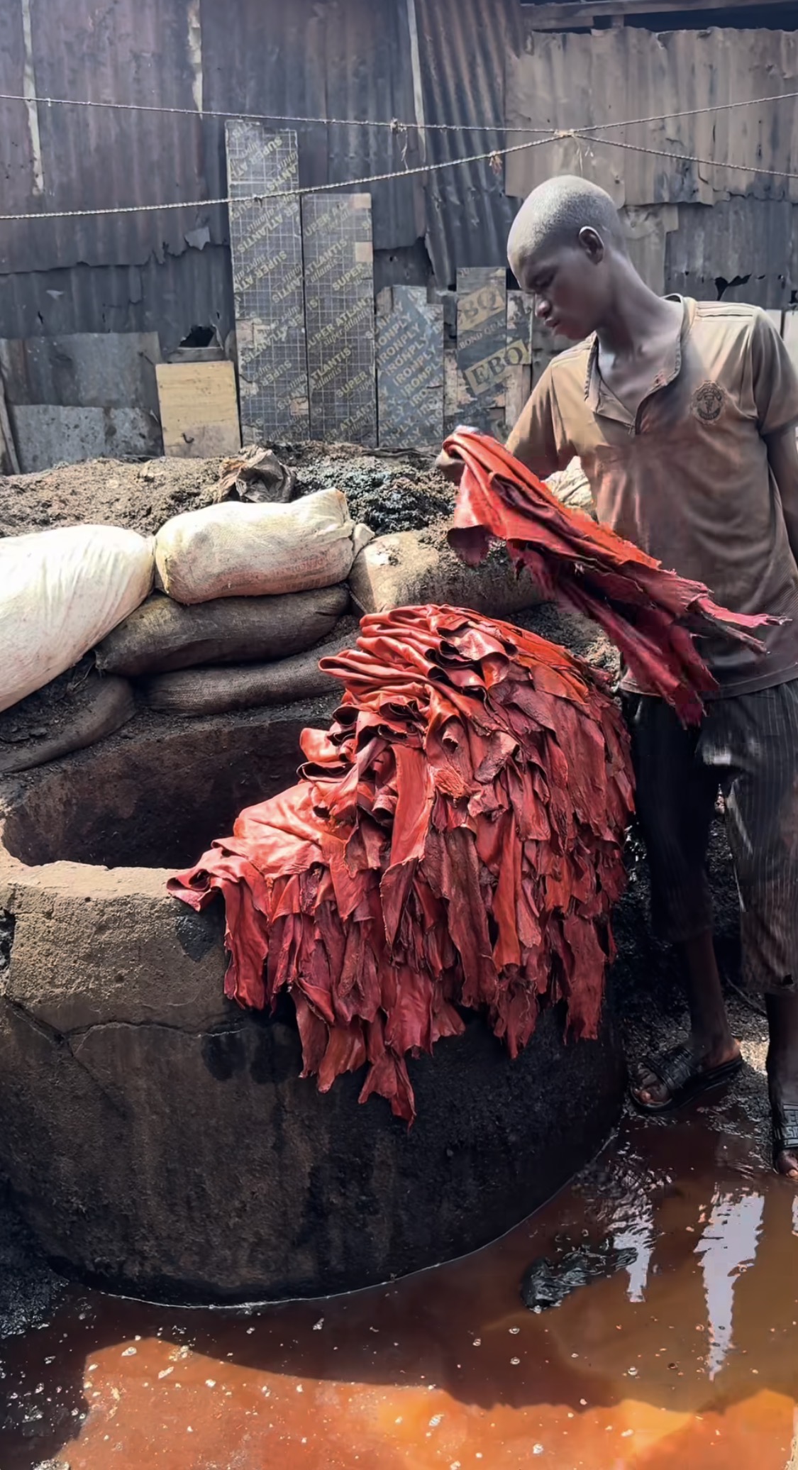Anita Ukah at the historic Kano Tannery in Northern Nigeria. Picture via Uelle Instagram.