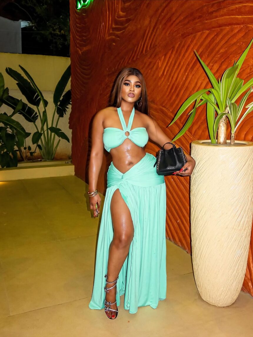 Phyna stuns in a show-stopping Boo-and-Mee set